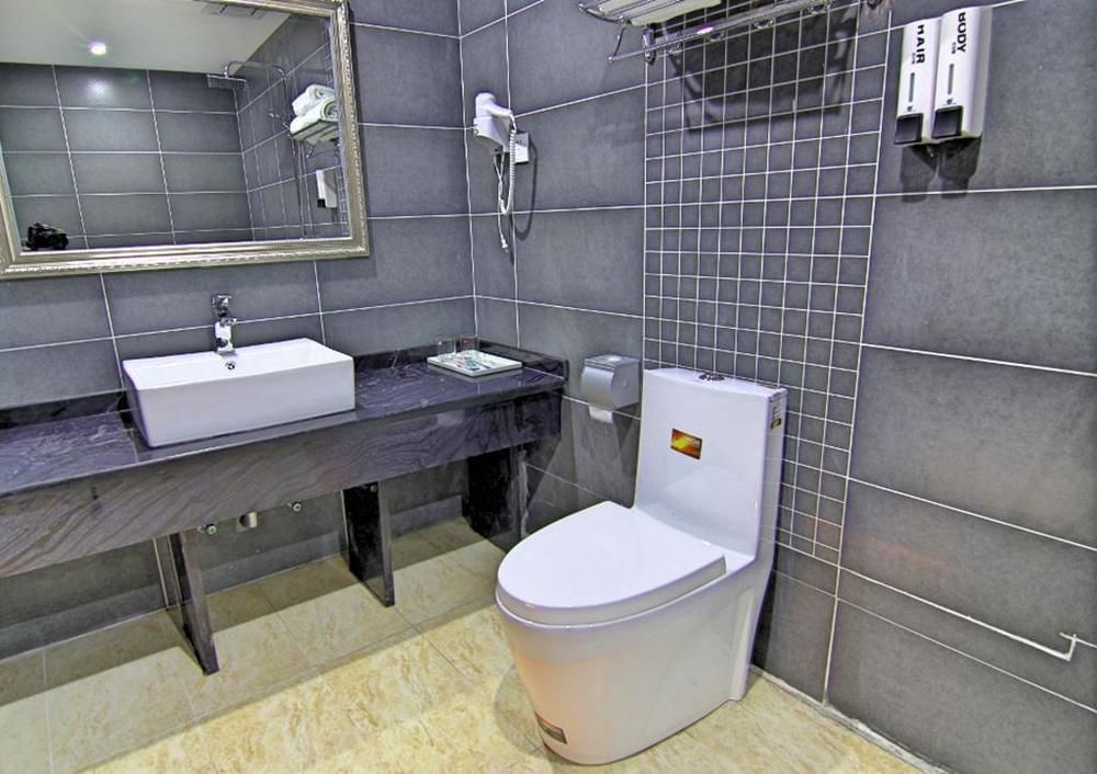 Meijing Business Hotel Ζενγκ Τζου Εξωτερικό φωτογραφία